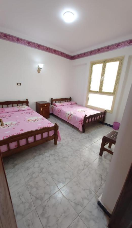 Abu Qir Furnished Apartment - Beach View "Nearest Beach 2 Minutes Walking" - Free Wifi- Abo Keer - Alexandria - Egypt מראה חיצוני תמונה